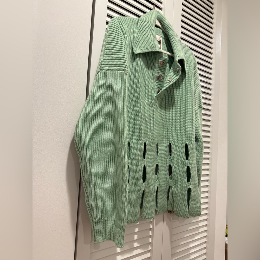 Nanushka Cashmere Mint Green Sweater with Cut-Out Design - Picture 2 of 9